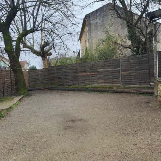  Annonces ALES : Commercial | ALES (30100) | 140 m2 | 95 000 &euro; 