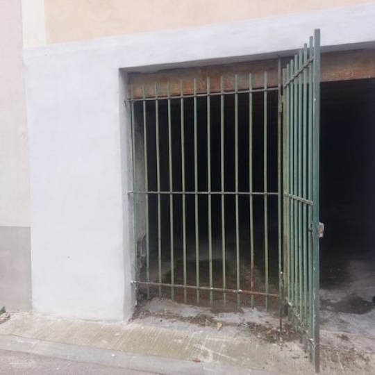  Annonces ALES : Parking | ALES (30100) | 86 m2 | 400 &euro; 