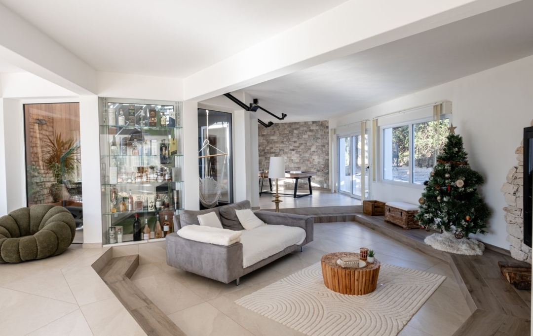 Annonces ALES : House | SAINT-CHRISTOL-LES-ALES (30380) | 350 m2 | 1 570 000 &euro; 