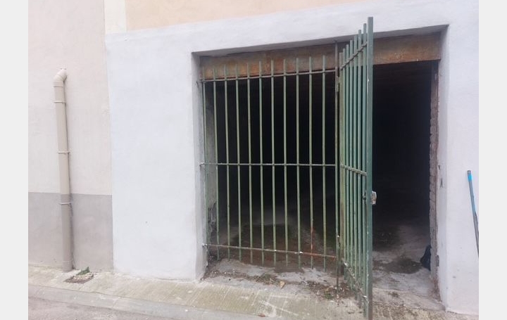  Annonces ALES Parking | ALES (30100) | 86 m2 | 400 € 